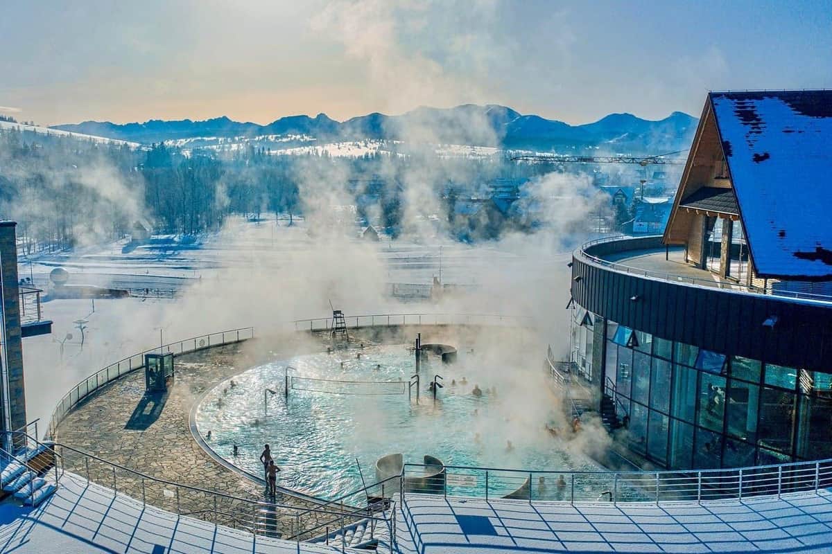 Zakopane: Guided Tour from Krakow + Thermal Baths, Funicular Ride & Food Tasting Bukovina thermal baths