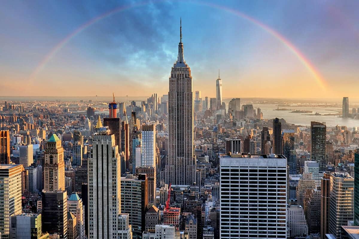 Empire State Building: Entry Ticket + 2 Attractions Empire State Building + 2 Attractions