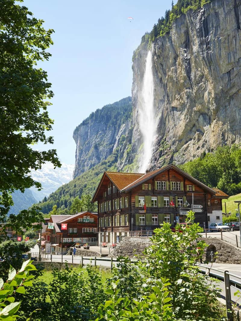 Grindelwald, Interlaken & Lauterbrunnen: Day Trip + Transport
