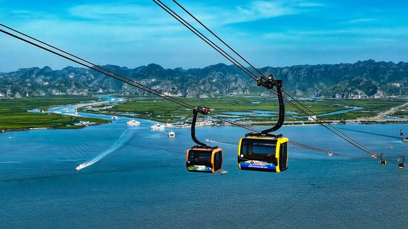 Sun World Cat Ba Cable Car: One-Way Ticket